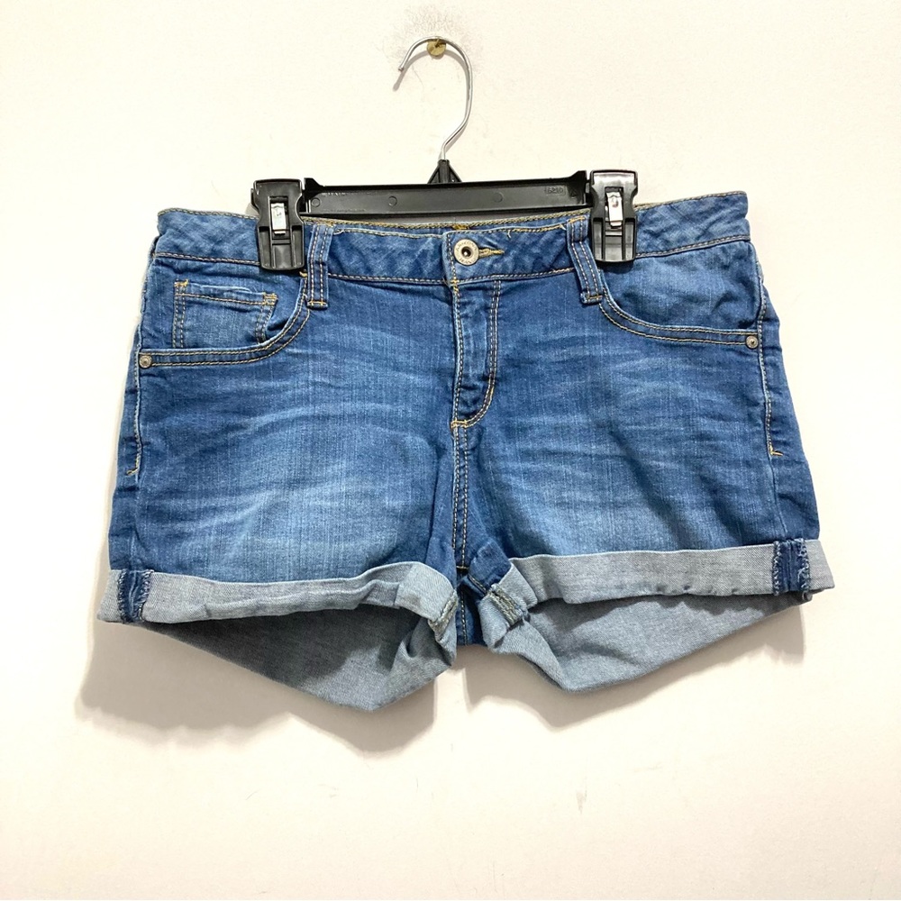 Arizona Jean Co. Women’s Blue Jean Denim Shorts